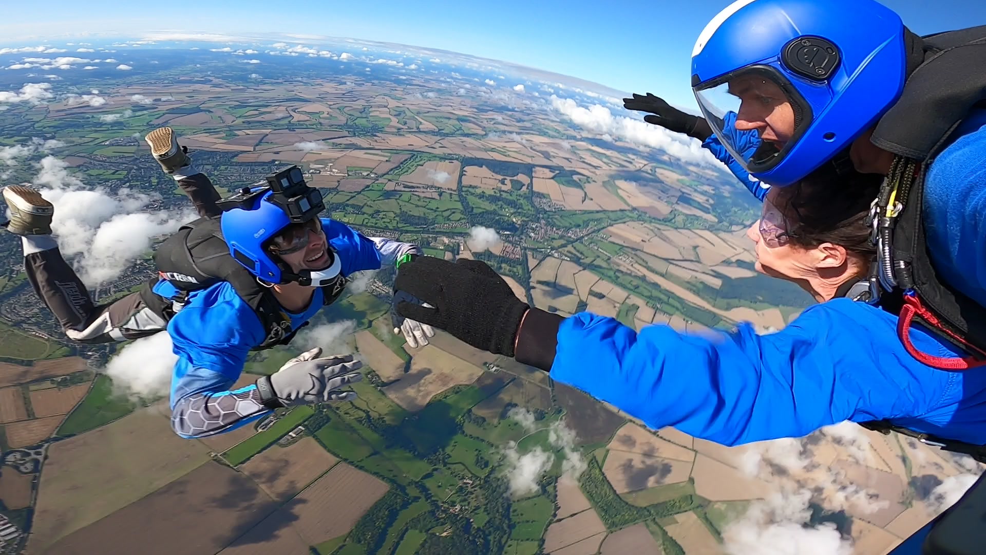 Tandem skydive freefall